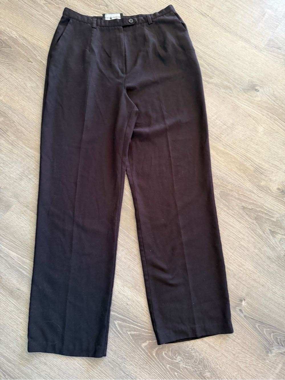 Sag Harbor Women's Black Straight-Leg Trousers Size 14